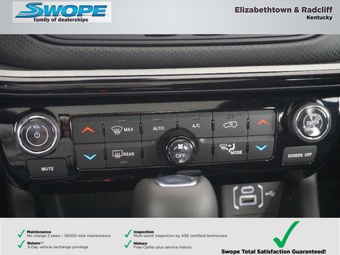 New 2026 Jeep Compass Trailhawk w/ Sun, Sound & Navigation Group image 21