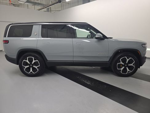 Used 2024 Rivian R1S Adventure AWD/4WD image 6