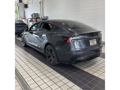 Used 2024 Tesla Model 3 Performance AWD/4WD image 4