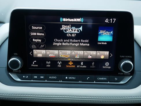 Certified 2023 Nissan Rogue SV image 22