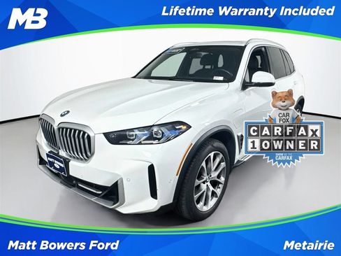 Used 2025 BMW X5 xDrive50e AWD/4WD image 1