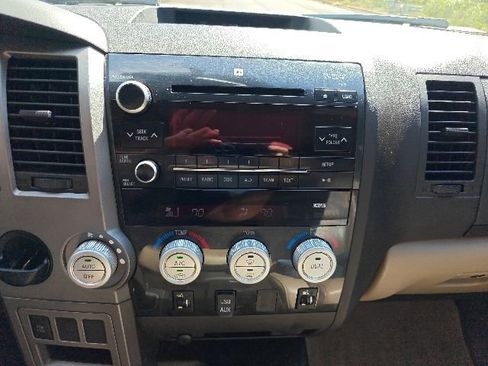 Used 2010 Toyota Tundra Limited RWD image 9