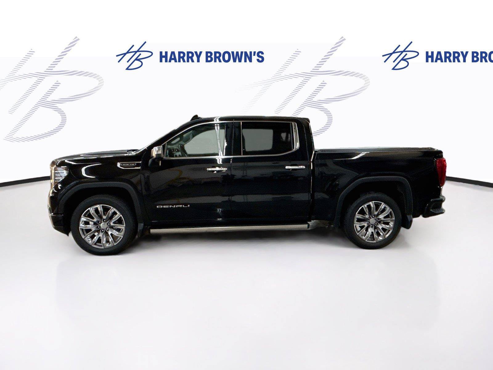 Used 2023 GMC Sierra 1500 Denali w/ Denali Reserve Package AWD/4WD image 7