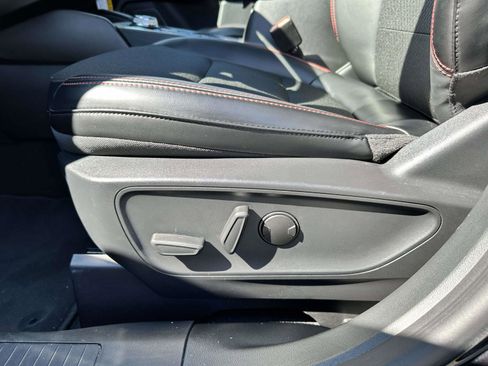 Used 2025 Ford Escape ST-Line Elite w/ Tech Pack #1 image 11