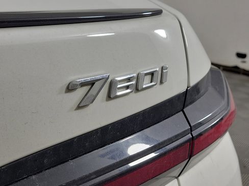 Used 2023 BMW 760i xDrive w/ Executive Package image 7