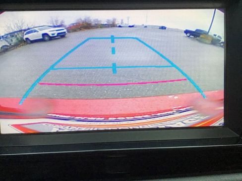 Used 2014 Toyota Corolla LE image 16