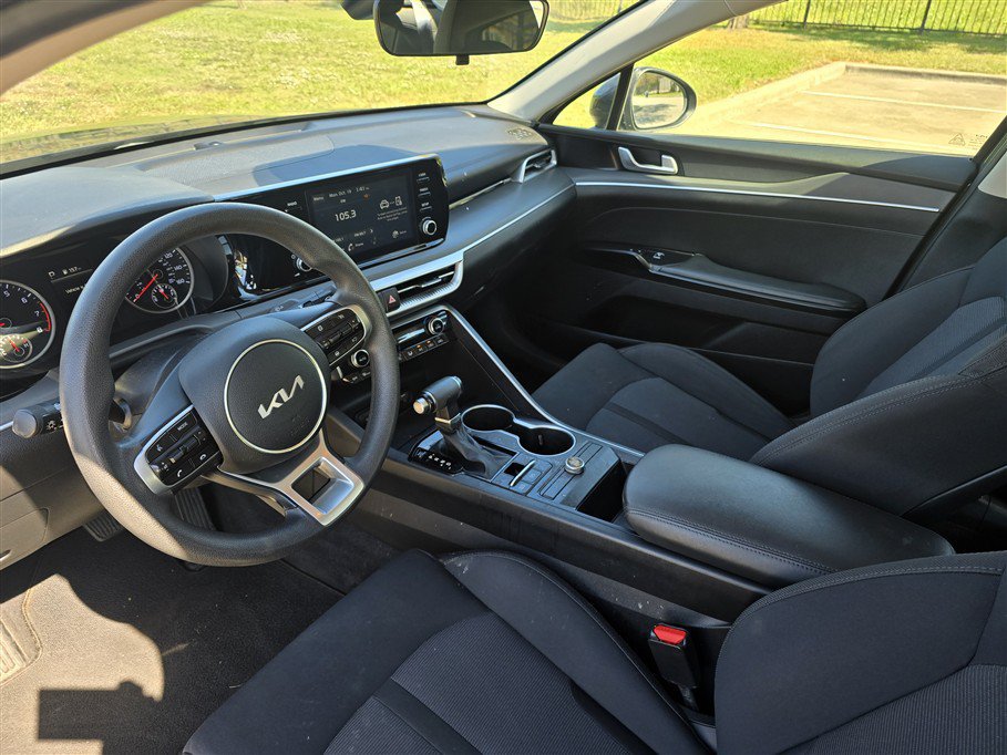 Used 2022 Kia K5 LXS FWD image 14