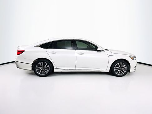 Used 2019 Honda Accord Touring image 10