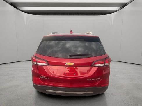Used 2023 Chevrolet Equinox Premier image 4
