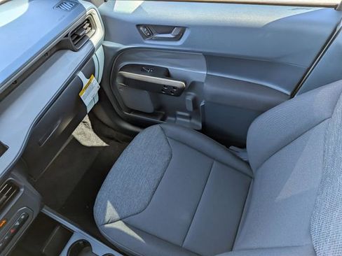 New 2025 Ford Maverick XL w/ 4K Tow Package AWD/4WD image 17
