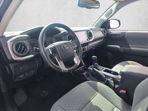 Used 2023 Toyota Tacoma SR5 RWD image 9