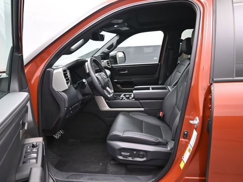Used 2025 Toyota Tundra Limited w/ TRD Off-Road Package AWD/4WD image 9