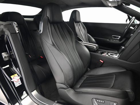 Used 2015 Bentley Continental GT image 14