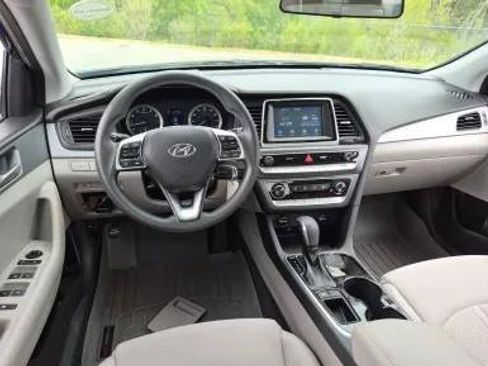 Used 2019 Hyundai Sonata SE FWD image 5