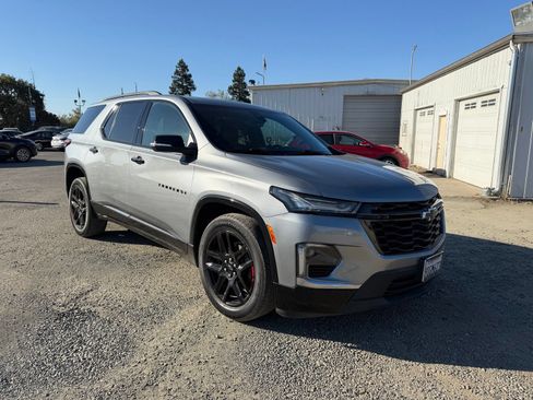 Used 2023 Chevrolet Traverse Premier w/ Redline Edition AWD/4WD image 7