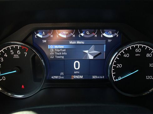 Certified 2022 Ford F150 XLT w/ Equipment Group 302A High image 32