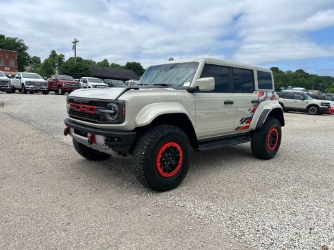 Used 2025 Ford Bronco Raptor AWD/4WD image 4