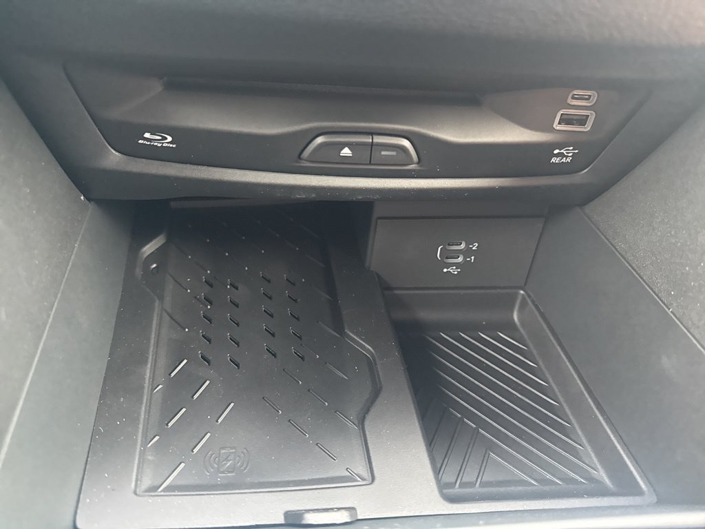New 2026 Chrysler Pacifica Pinnacle AWD/4WD image 29