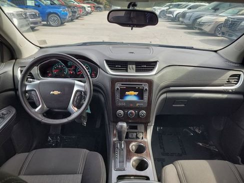 Used 2016 Chevrolet Traverse LT image 23