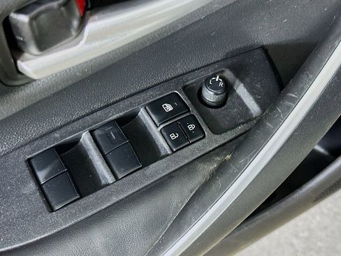 Used 2023 Toyota Corolla SE image 20