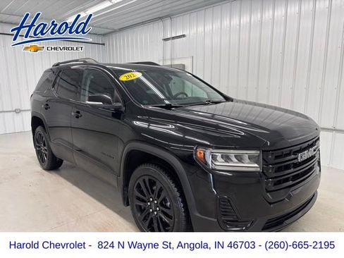 Used 2023 GMC Acadia SLE w/ Infotainment Package AWD/4WD image 1