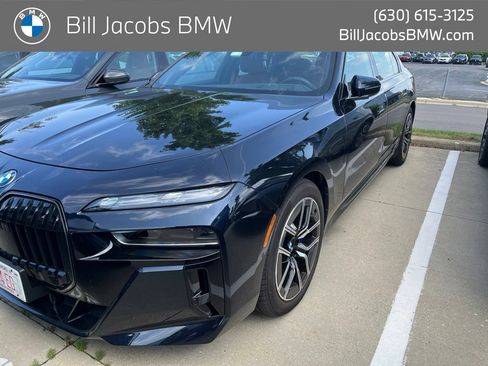 Used 2026 BMW 750e xDrive w/ Executive Package AWD/4WD image 1