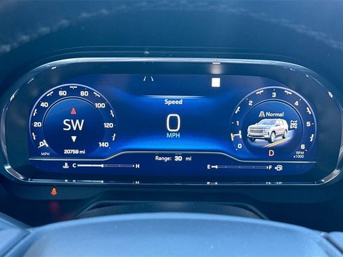 Used 2022 Chevrolet Tahoe High Country image 31