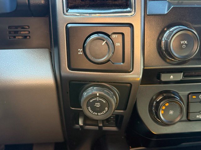 Used 2017 Ford F150 XLT w/ Trailer Tow Package RWD image 17