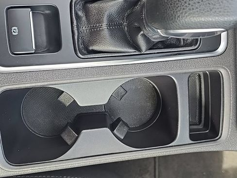 Used 2019 Ford Escape SE AWD/4WD image 17