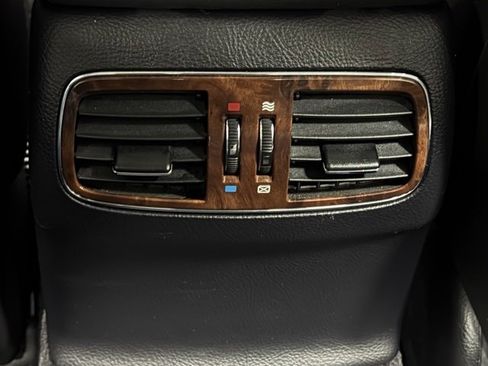 Used 2009 Hyundai Genesis 3.8 w/ Premium Pkg 2 image 22