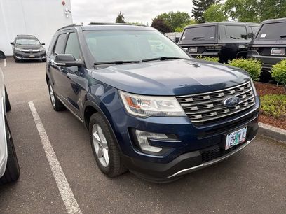 Used 2017 Ford Explorer XLT w/ Equipment Group 202A