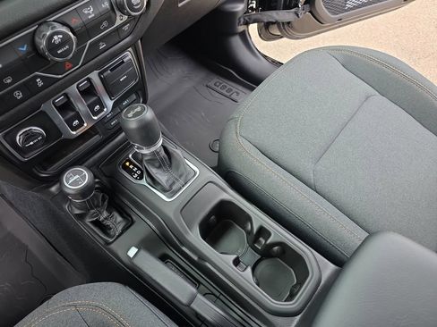 New 2026 Jeep Wrangler Sport AWD/4WD image 23