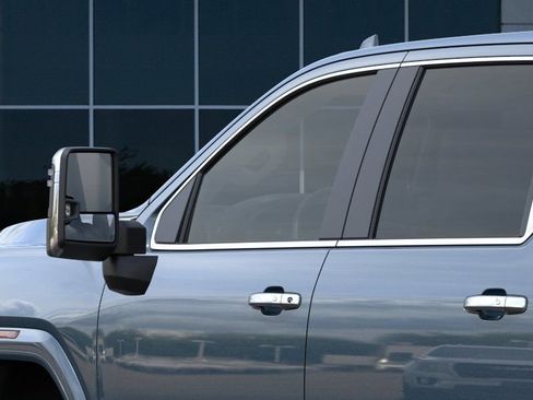 New 2026 GMC Sierra 2500 Denali w/ Denali Reserve Package image 12