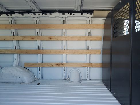 Used 2024 Chevrolet Express 2500 w/ Driver Convenience Package image 12