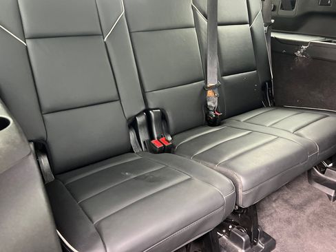 Used 2023 Cadillac Escalade ESV Sport w/ Touring Package image 17