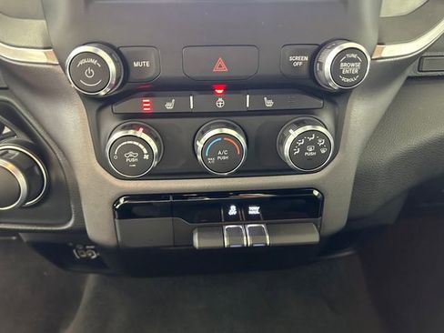Used 2023 RAM 1500 Big Horn image 24