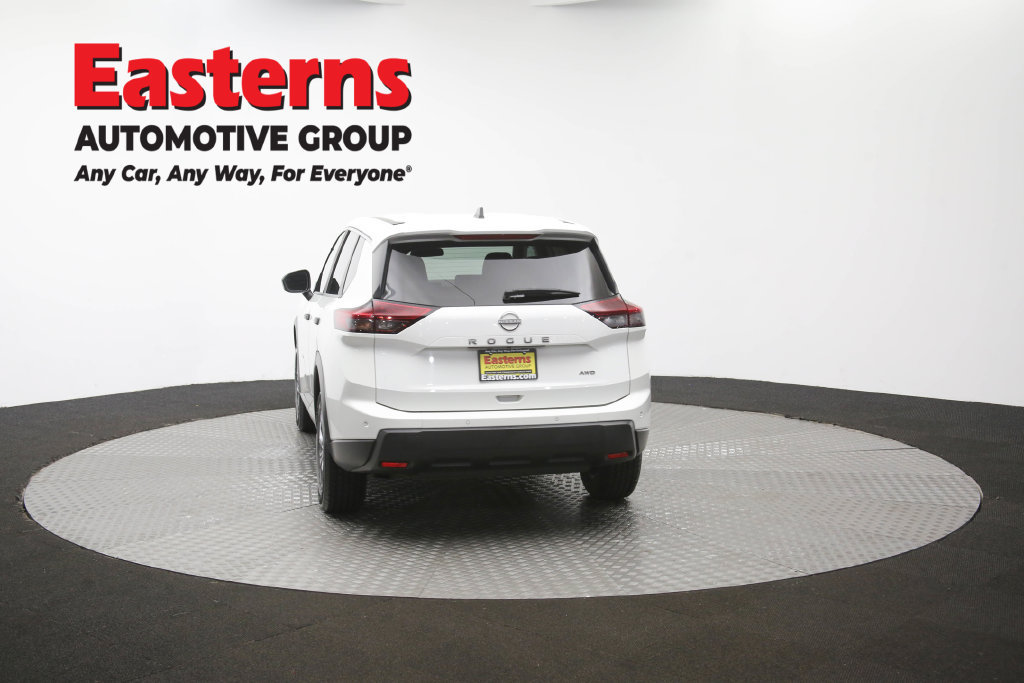 Used 2024 Nissan Rogue S AWD/4WD image 64