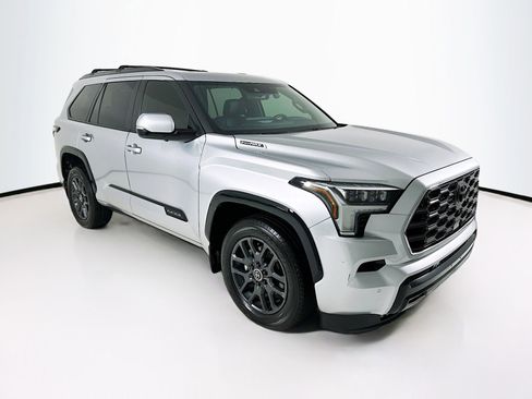 Used 2024 Toyota Sequoia Platinum image 1