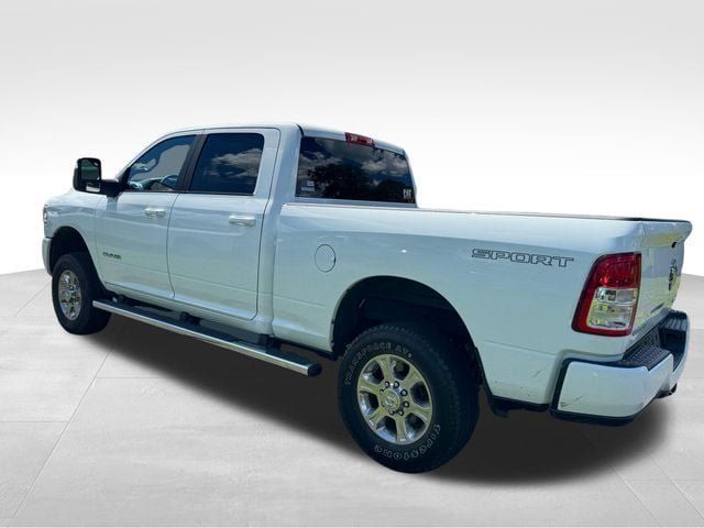 Used 2024 RAM 2500 Big Horn w/ Sport Appearance Package AWD/4WD image 29