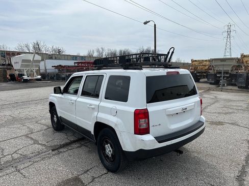 Used 2014 Jeep Patriot Sport w/ Power Value Group image 3