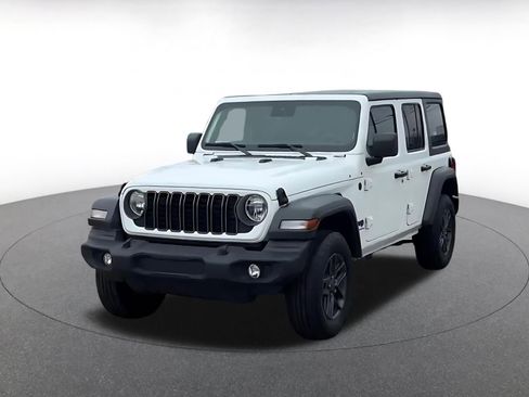 Used 2025 Jeep Wrangler Unlimited Sport AWD/4WD image 3