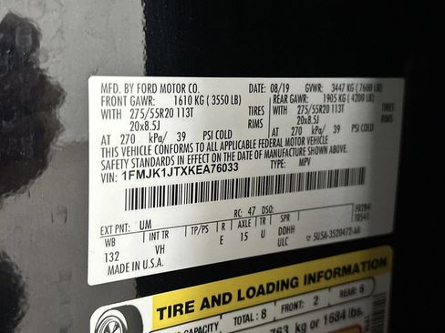 Used 2019 Ford Expedition Max XLT w/ Equipment Group 202A AWD/4WD image 16