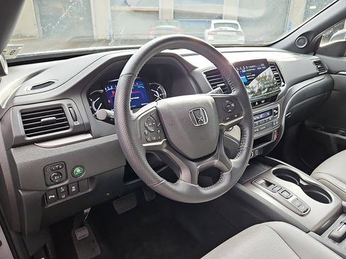 Certified 2023 Honda Passport EX-L image 31