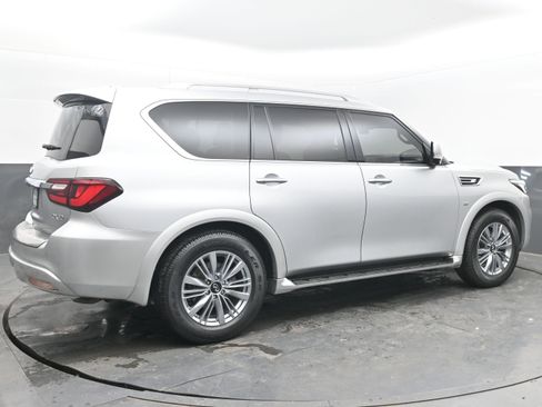 Used 2020 INFINITI QX80 Luxe w/ Proassist Package image 10