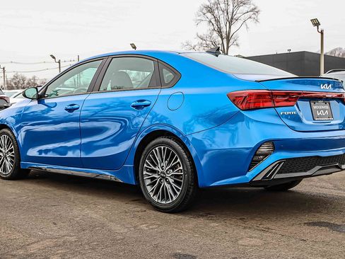 Certified 2023 Kia Forte GT-Line image 4
