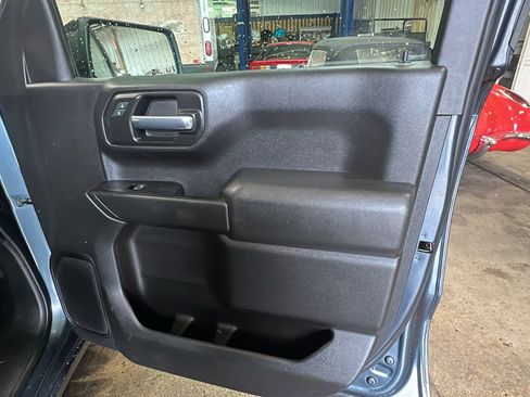 Used 2019 Chevrolet Silverado 1500 W/T w/ WT Safety Package AWD/4WD image 18