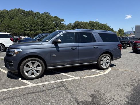 Used 2022 Ford Expedition Max King Ranch AWD/4WD image 18