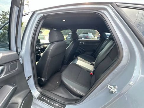 Used 2023 Honda Civic Sport image 18
