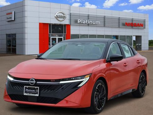 New 2026 Nissan Sentra SR w/ SR Premium Package FWD image 2