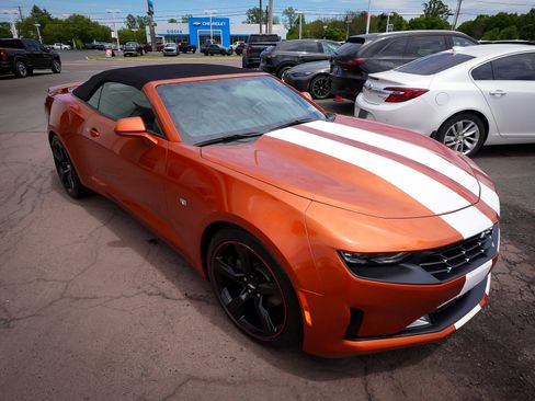 Used 2023 Chevrolet Camaro LT w/ RS Package RWD image 4